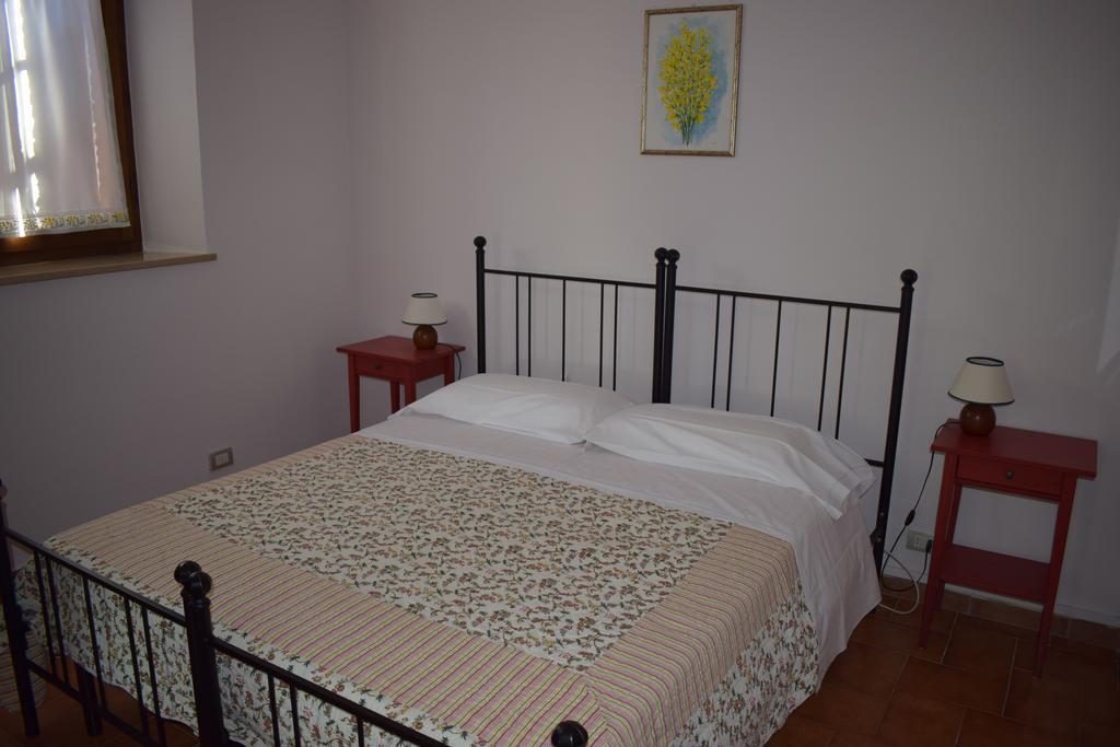Agriturismo Amina, Winery & Hiking Vagliagli ภายนอก รูปภาพ