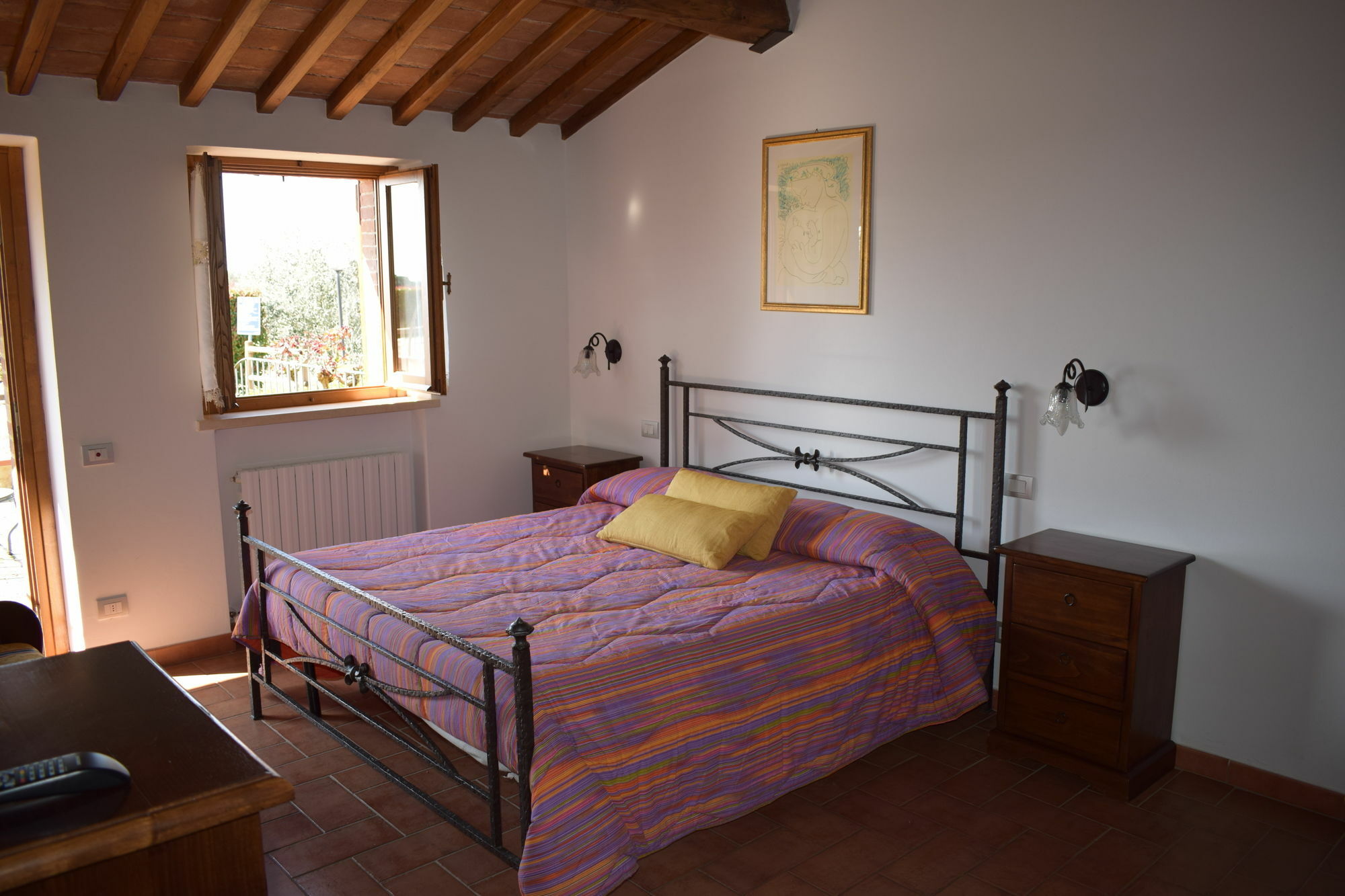 Agriturismo Amina, Winery & Hiking Vagliagli ภายนอก รูปภาพ
